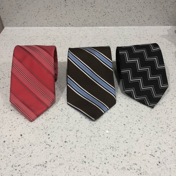 Nautica Other - Nautica Avantgard Tie Lot Striped Zig Zag Silk EUC